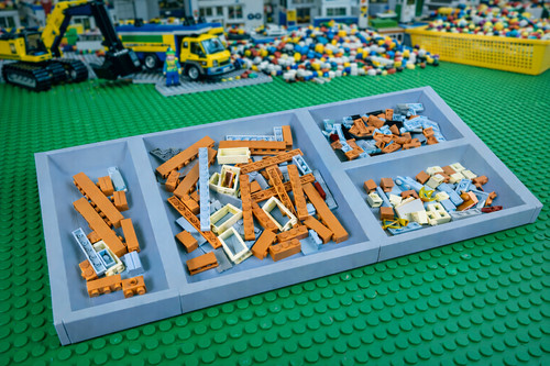 Building bricks sorting tray - building,